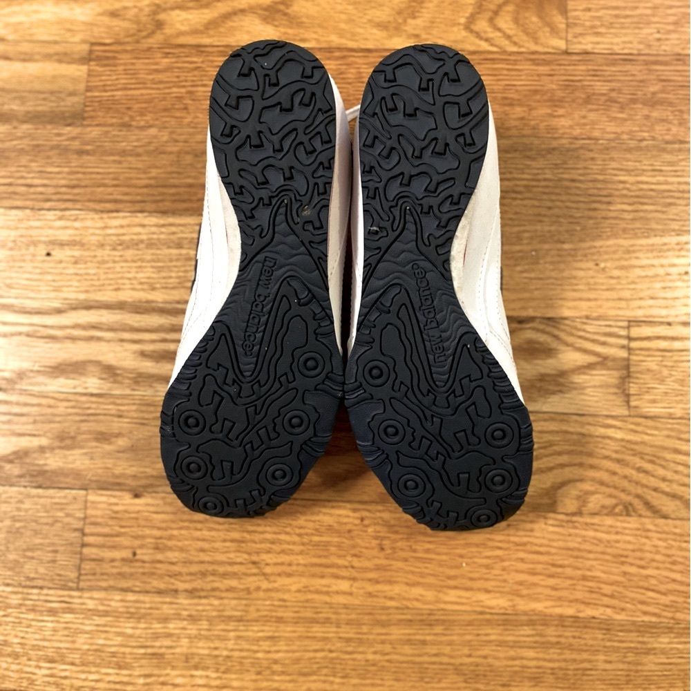 New Balance - Picture 5 of 5